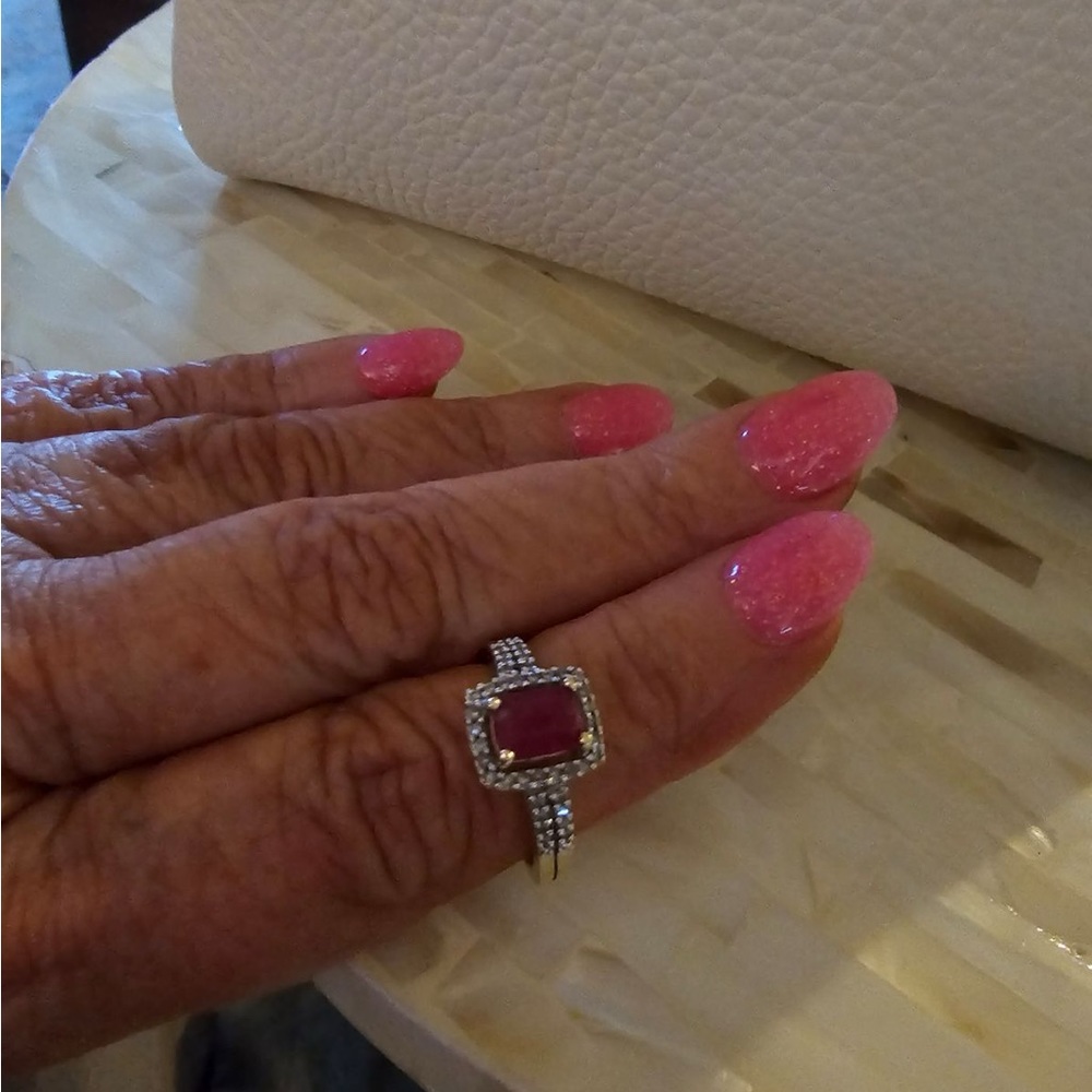 14 K Gold Ruby Diamond Ring Authentic